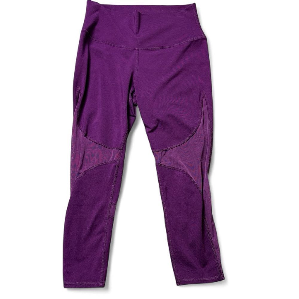 Alo Yoga Purple Capri Leggings